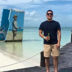 Meet your Posher, Juan